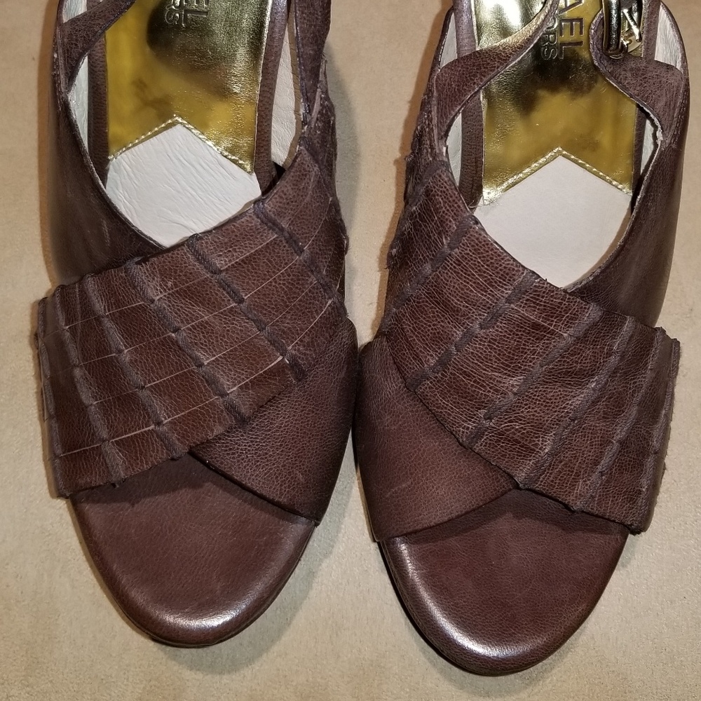 Michael Kors Size 7 Distressed Brown Leather High Heels - Picture 3 of 12